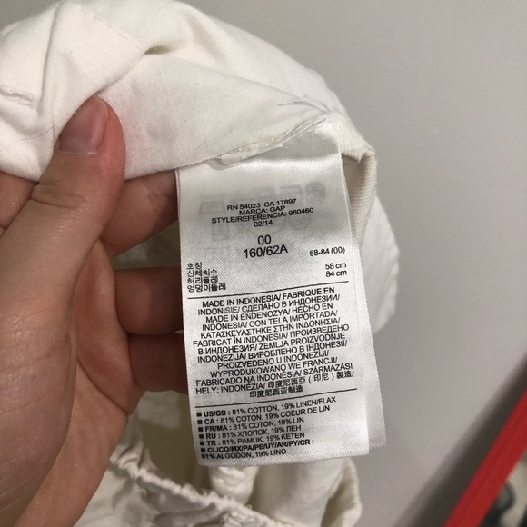 Gap White Shorts with Pockets Size 00 - Picture 6 of 8